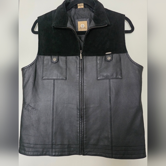 RTG Jackets & Blazers - RTG Leather Women's Vest Sz 9 ( Medium )